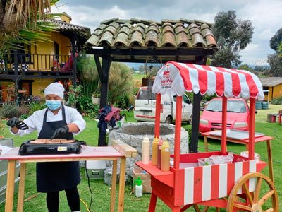 Hamburguesas y perros en Bogota