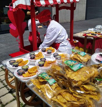 Patacon con guacamole o ahogado
