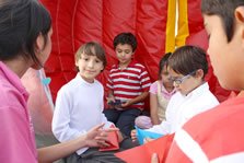 tunel de la imaginacion para colegios